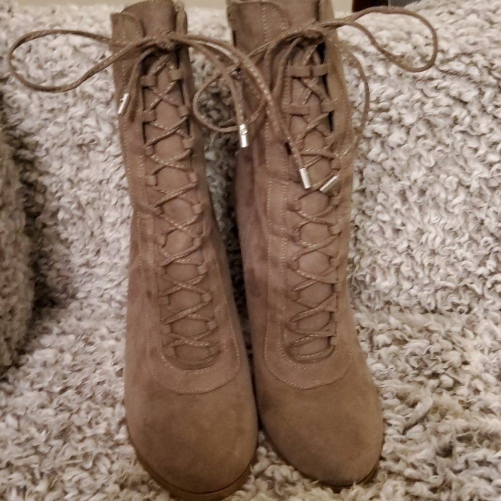 Sandra Boots by Carlos Santana